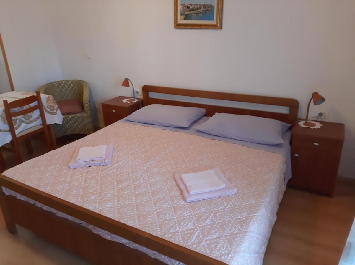 Apartments N & V Poreč Zewnętrze zdjęcie